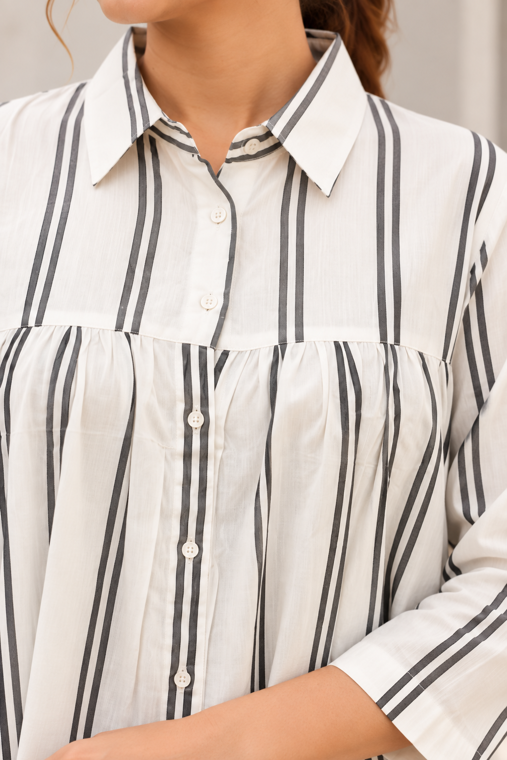 VedAarna Women White & Black Vertical Striped Relaxed-Fit Tiered Shirt Top - View 8