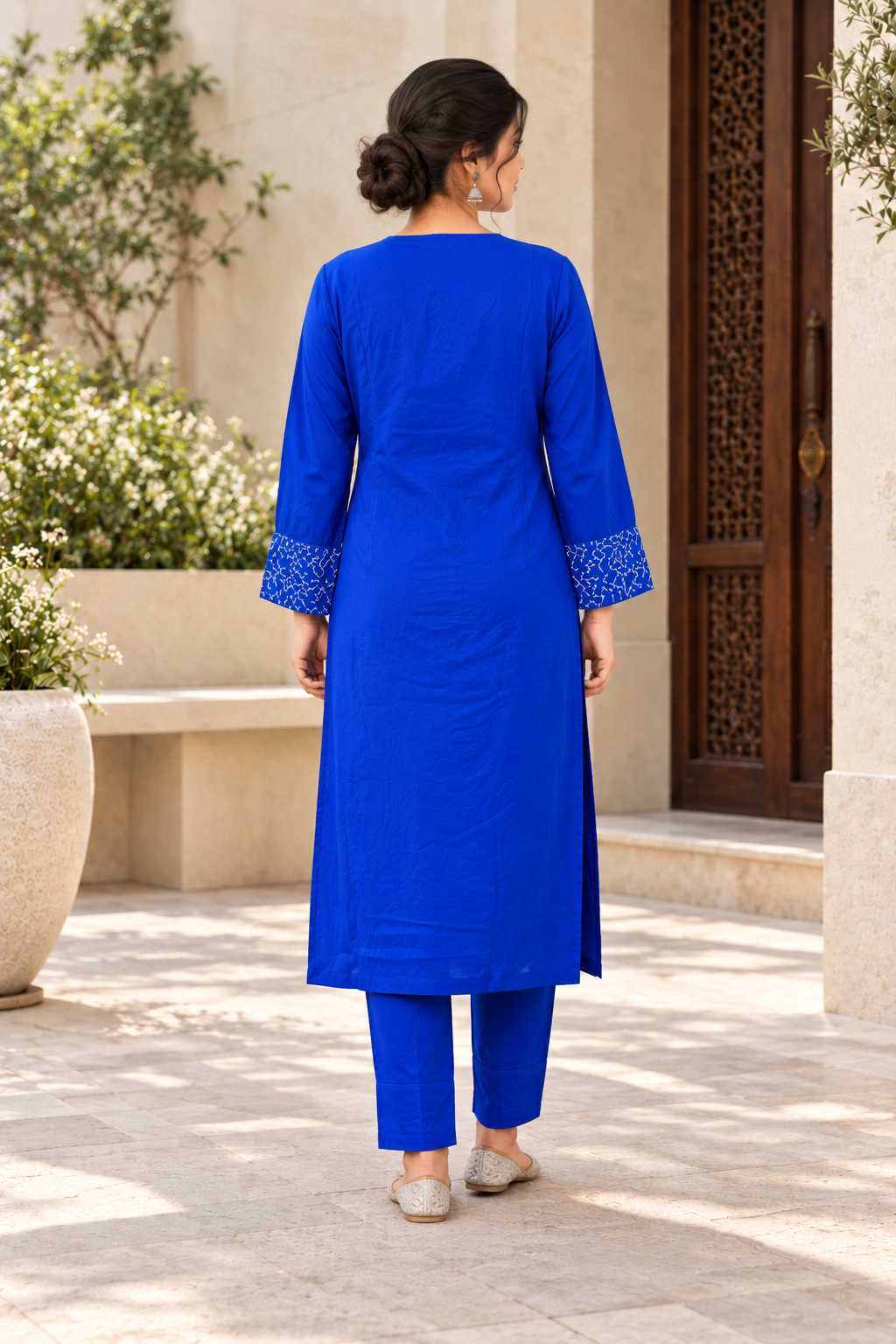 Royal Blue Floral Embroidered Chanderi Kurta Pant Set - View 3